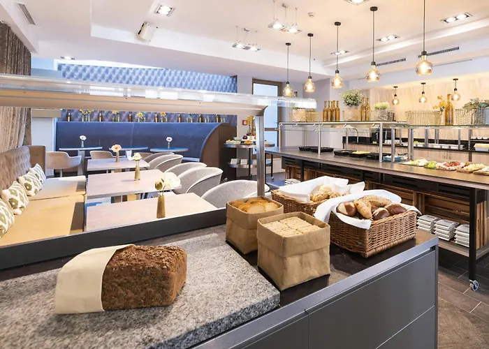 Leonardo Westbahnhof Hotel 4*