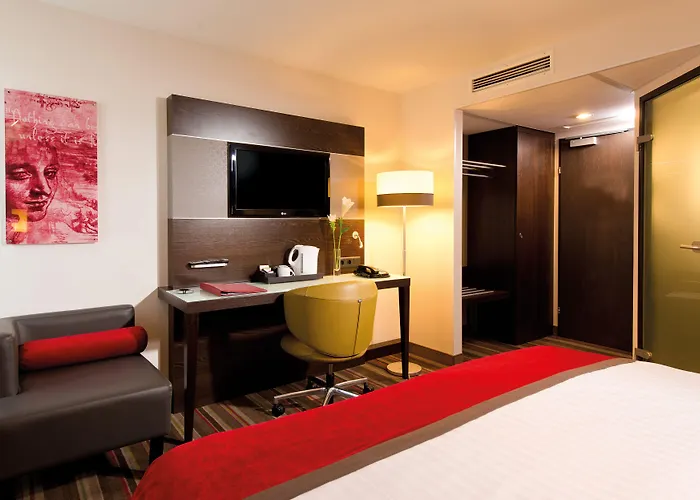 Leonardo Westbahnhof 4* Wien