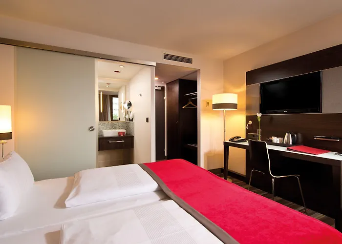 Leonardo Westbahnhof Hotel Wien