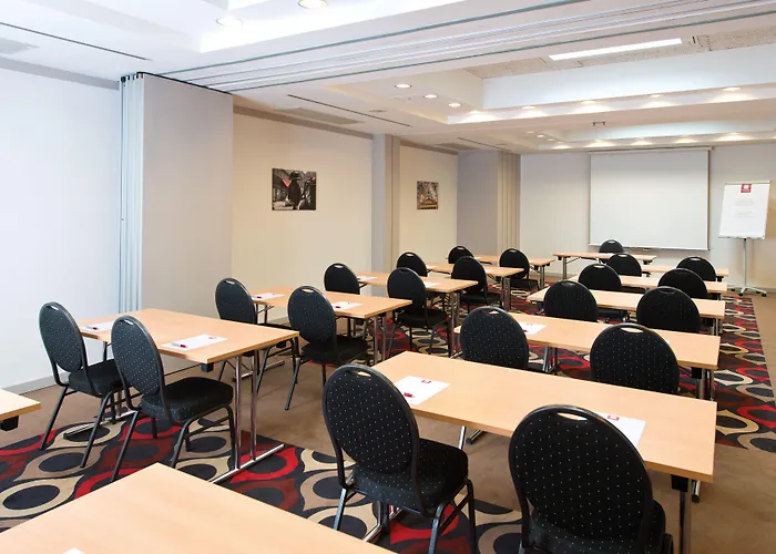 Leonardo Westbahnhof 4* Wien