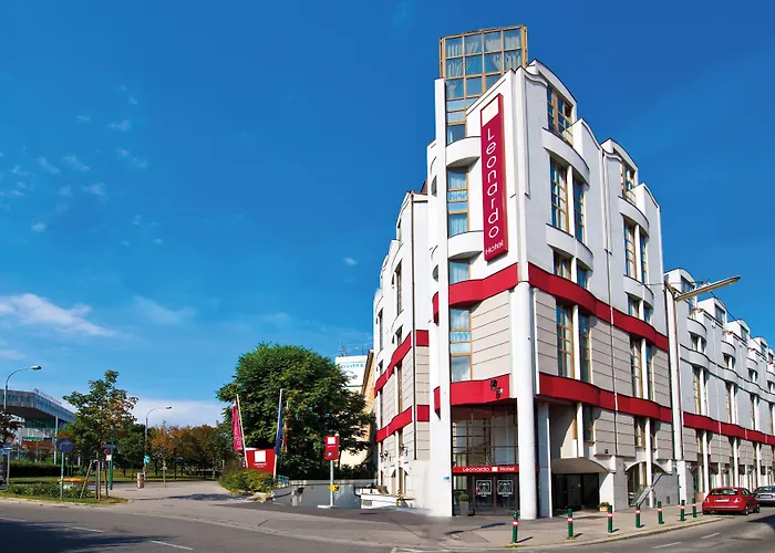 Leonardo Westbahnhof Hotel Wien
